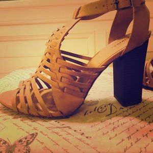 Block Heel Sandals Tan (worn one time)